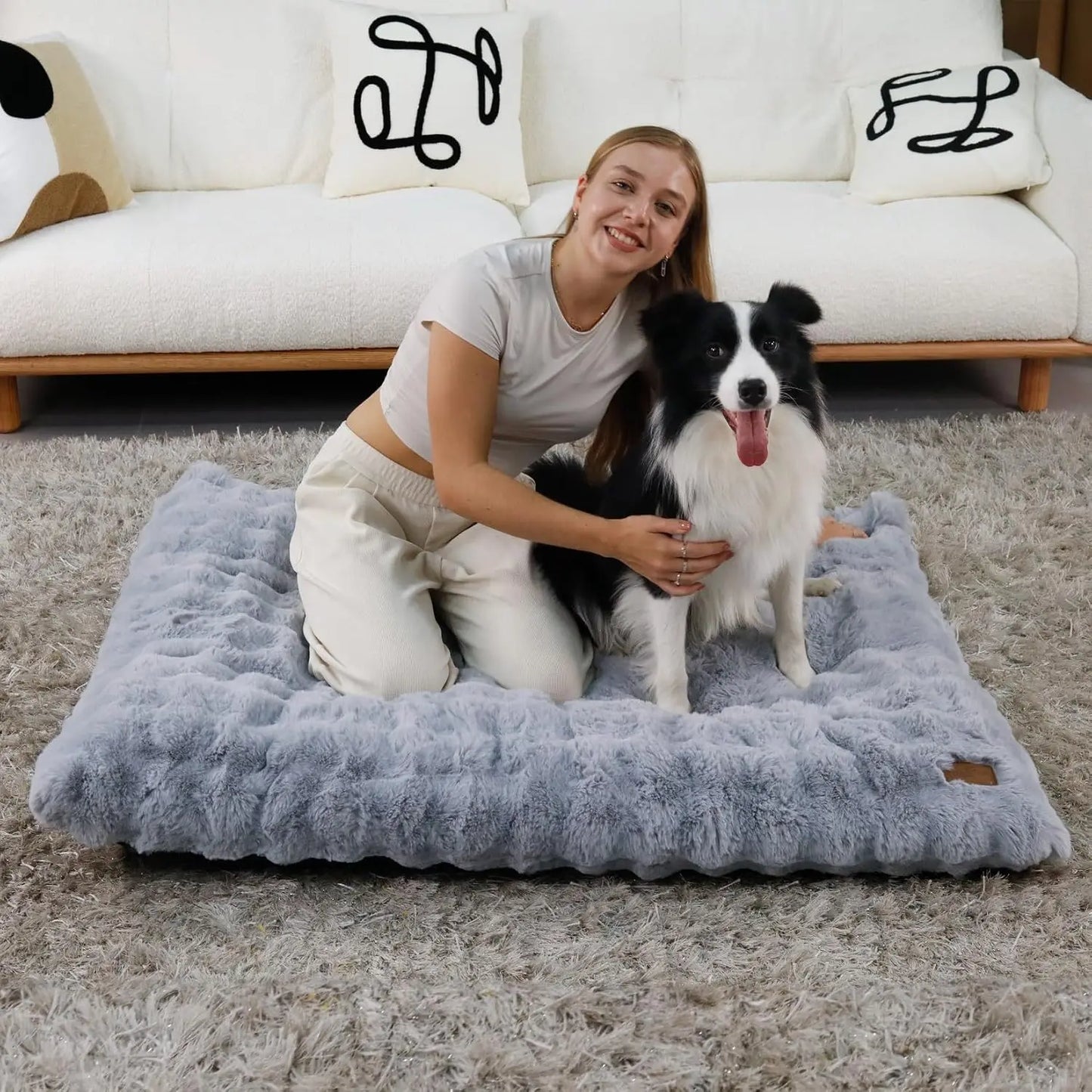 Ultra Plush Dog and Cat Bed Soft Cushion Washable Mat