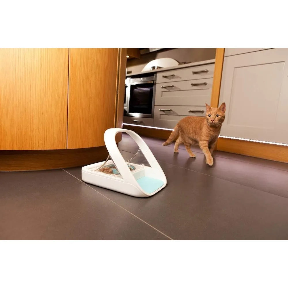 - Selective-Automatic Pet Feeder